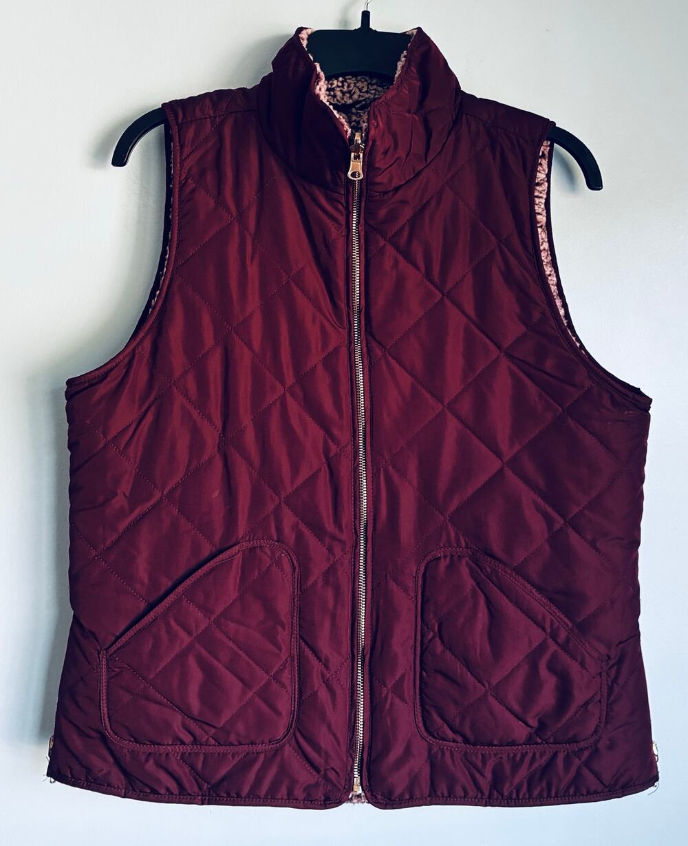 Miami Francesca's Reversible Sherpa Quilted Vest Maroon Women's Large Fall Cozy